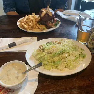 Cesar Salad, Bacon Corn Chowder, Medina Burger, Cream Ale