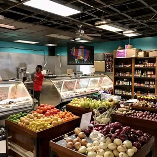 the produce section of a grocery store