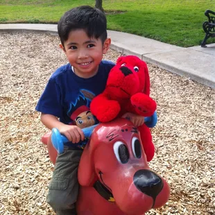 My kiddo loves riding Clifford!