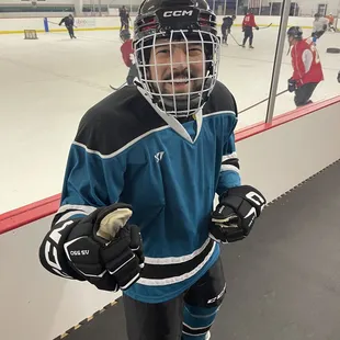 A teammate getting ready for some skills-drills.