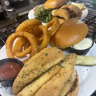 Oak Park's Famous Lake Erie Yellow Perch