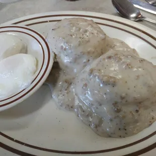 Biscuits and gravy with eggs