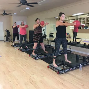 Reformer Pilates class