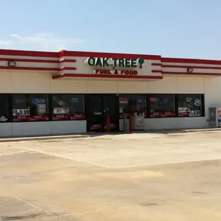 Oak Tree Fuel & Food