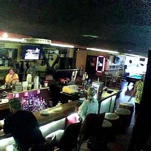 Lots of seating to enlnjoy your self