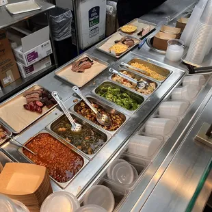 Hot sides (beans, Brussels sprouts, Mac &amp; cheese, broccoli, cauliflower)