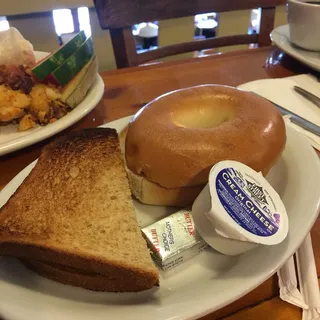 Bagel With Cream Cheese