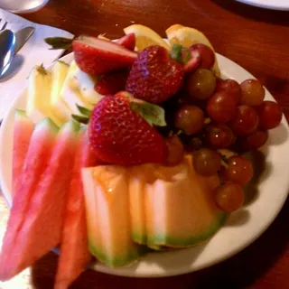 Fresh fruit plate (small)