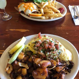 Sonoma Chicken Sandwich Lunch