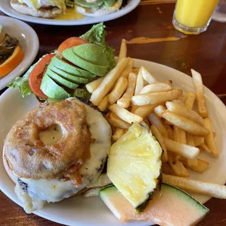Oakland Grill Burger Lunch