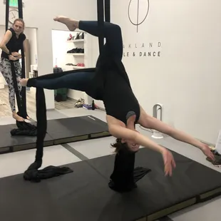 Intro to Aerial Silks with Sable