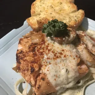 Salmon Fettuccine alfresco