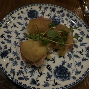 Lil&apos; biscuits. They were little, but very flavorful and buttery. Delicious.