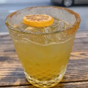 Bourbon peach cobbler smash - AMAZING