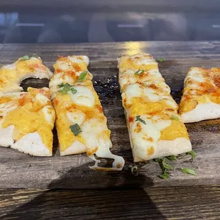 Crab Rangoon flatbread