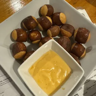 Pretzel Bites
