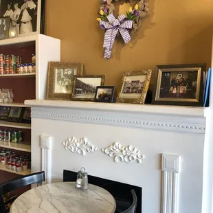 nice seating area and grocery shop