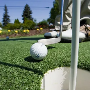 Steps away from Oakmont Country Club, the Inn has hosted many professional golfers - feel free to warm up on the putting green.
