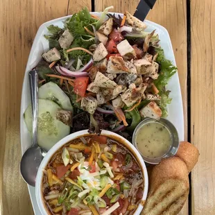 salad with grilled chicken and lemon herb vinaigrette + vegetarian chili + bread