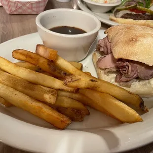 Choice Au Jus Beef Sandwich with Fries