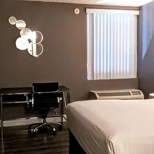 Decent room no refrigerator or microwave