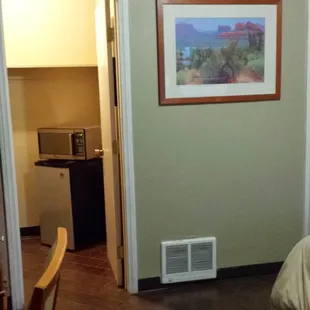 Bonus micro, fridge and walk in closet