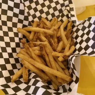 Basket of fries - $3