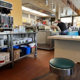 sushi and sashimi, interior
