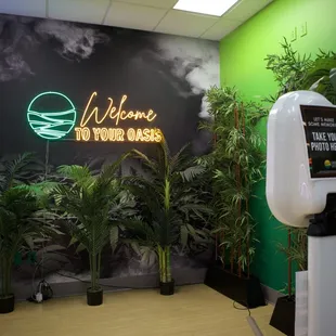 Oasis Dispensary - Photo booth!