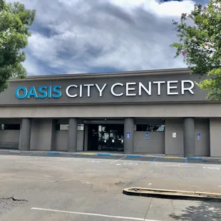Oasis City Center exists to build strength by igniting possibilities for our community.