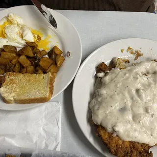 Indianapolis - Country Fried Breakfast