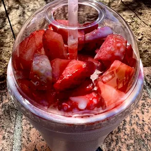 Strawberry raspado