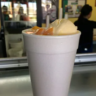 Mango y leche raspado