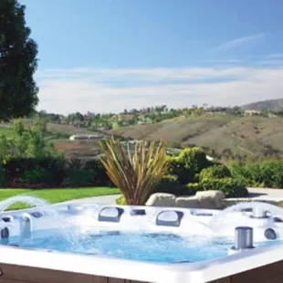 Home Spas &amp; Jacuzzis