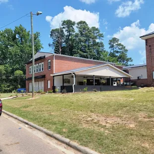 a car parked in front of the building