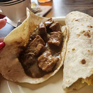 Carne quisada breakfast tacos