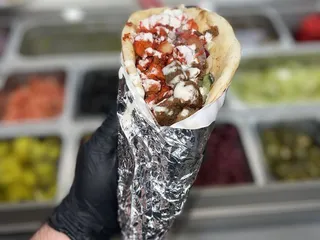 Maq’s Gyro Grill