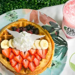 Gluten Free protein Waffle and sugar-free strawberry tea latte