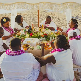 Jenn did an amazing job bringing to life my vision for our 20th Vow Renewal. It was everything I asked for and more!