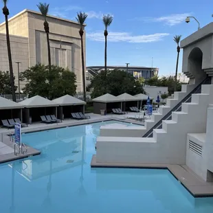 Oasis Pool