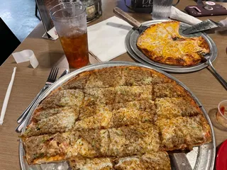 Gaslight Pizza & Grill