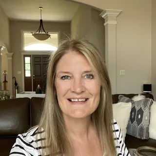 Victoria L.