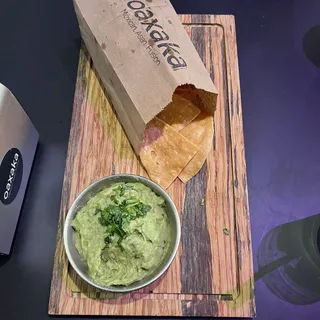 Guacamole - 8 oz