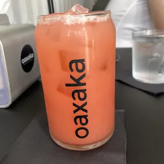 Lychee Strawberry Lemonade - 16 oz