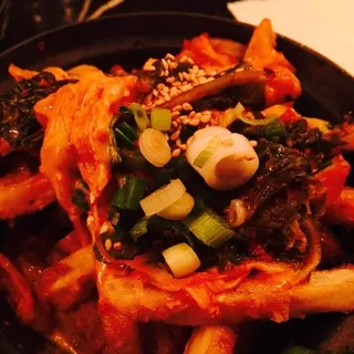KIMCHEE FRIES (VEGAN).