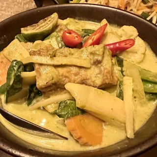 VEGAN GREEN CURRY (VEGAN & GLUTEN FREE).