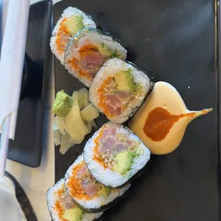 Tuna Crunch Roll