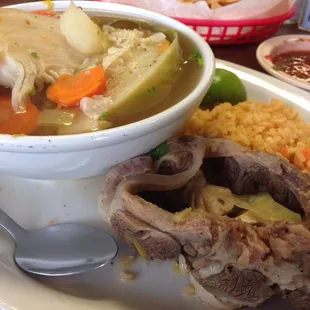 Caldo de res (large)