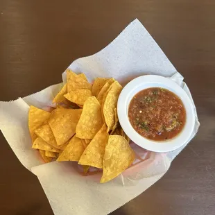 Chips and salsa