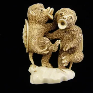 Dancing Kappas at OBJETS D'ART